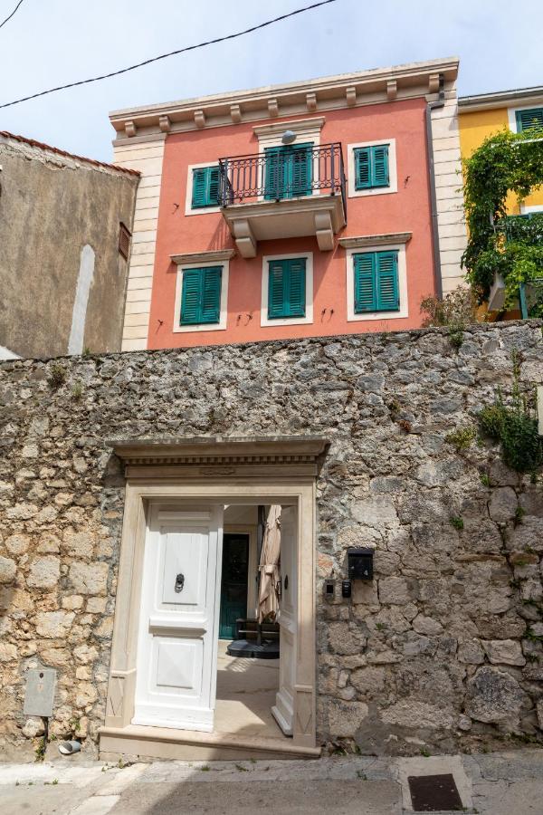 Apartment Coastal Villa Makarska Bagian luar foto
