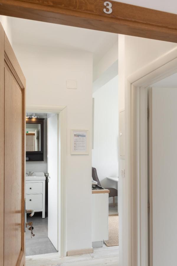 Apartment Coastal Villa Makarska Bagian luar foto