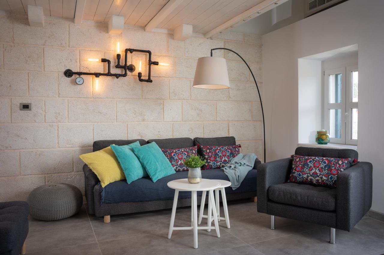 Apartment Coastal Villa Makarska Bagian luar foto